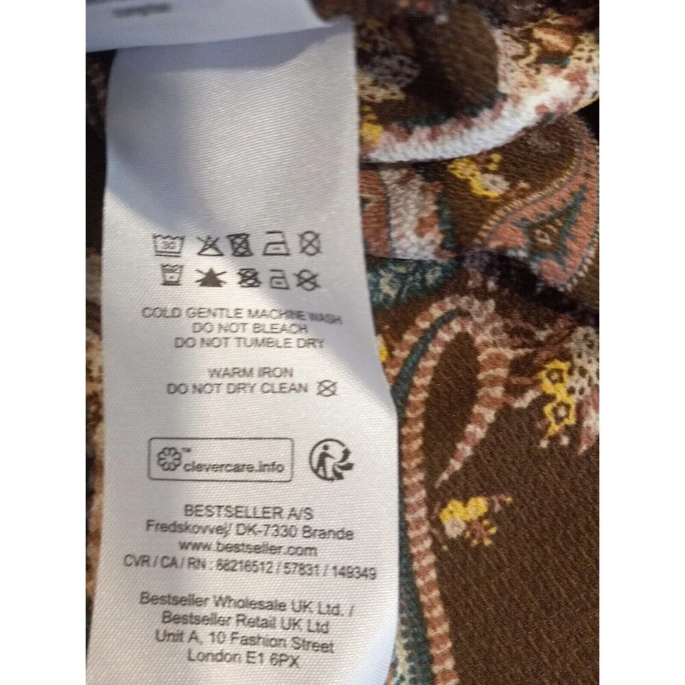 NWT Stitch Fix Vero Moda Brown Paisley Print High Waist Skater Skirt Sz Medium
